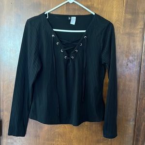 Long sleeve criss cross tied front